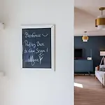 Casa de Férias Le Sourire - Maison Avec Jardin, Bureau & Bbq