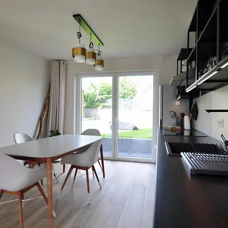 Le Sourire - Maison Avec Jardin, Bureau & Bbq * Rochefort